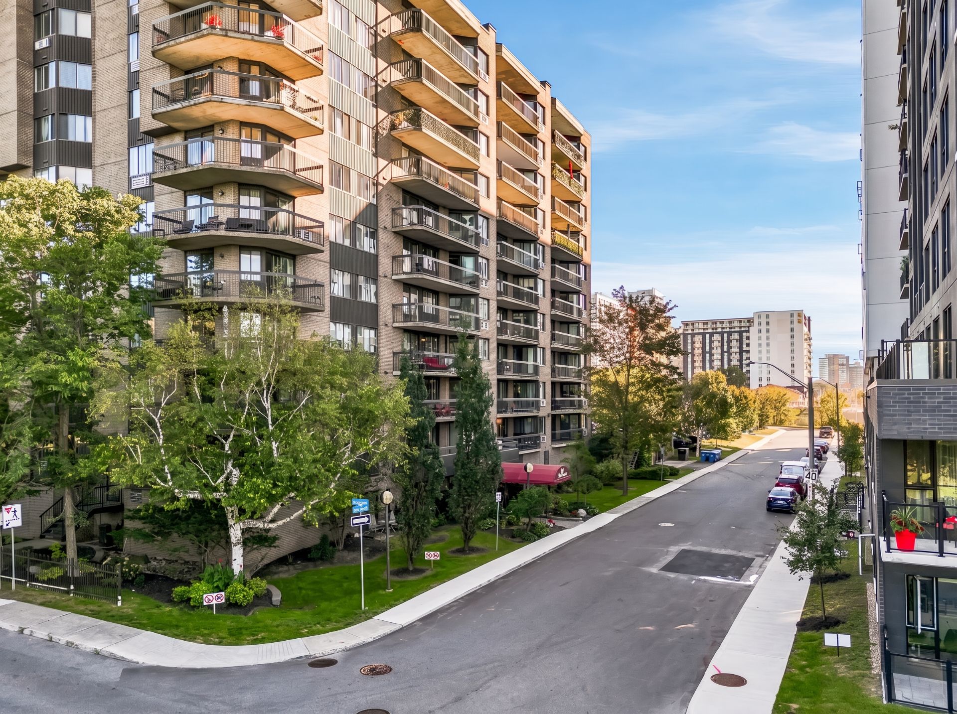 50 Rue Dussault 305
