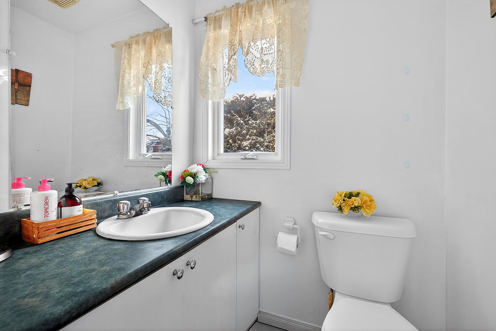 Powder room