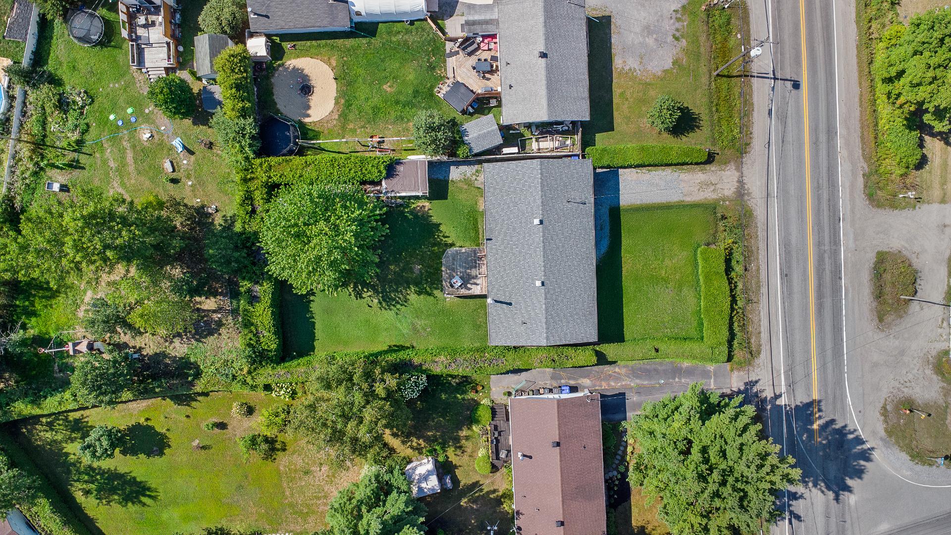 Photo aérienne - Cette photo a été retouchée numériquement.