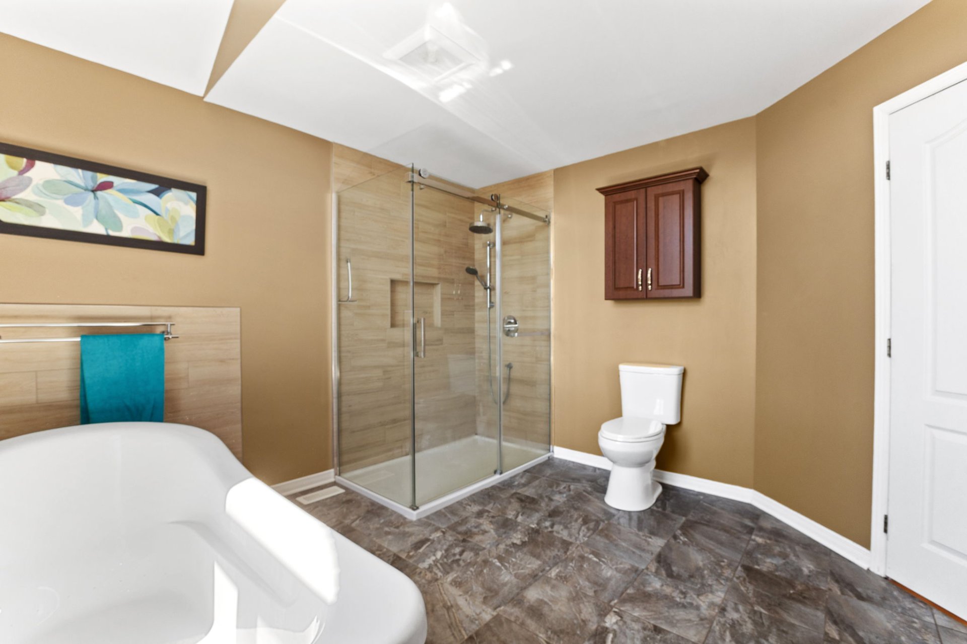 Salle de bains attenante à la CCP