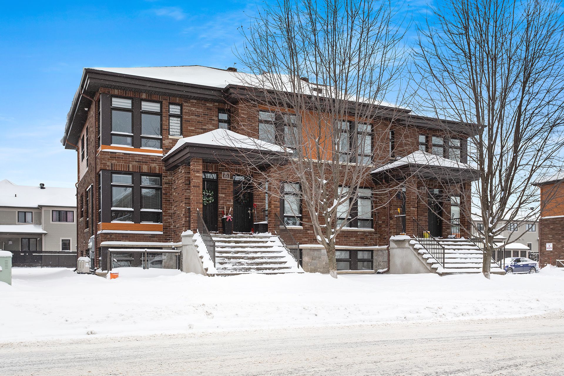 163 Boul. de l'Amérique-Française A