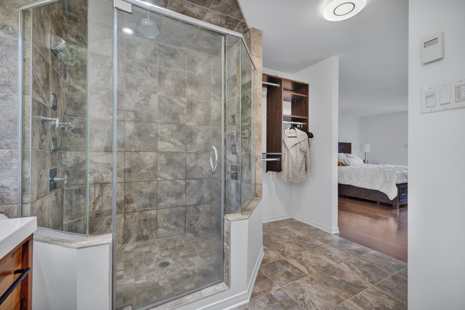 Ensuite bathroom