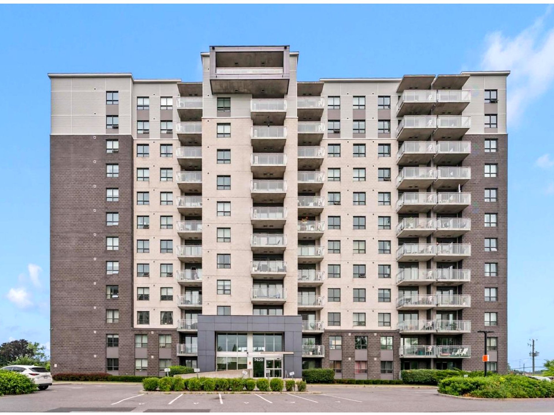 7620 Boul. Marie-Victorin 512 — photo 1