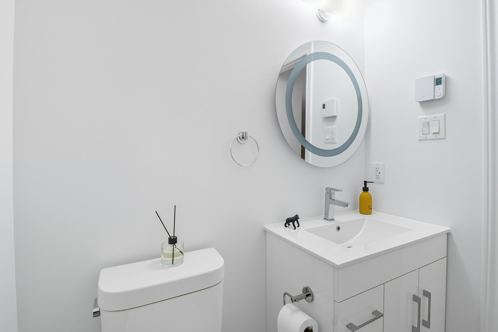 Powder room