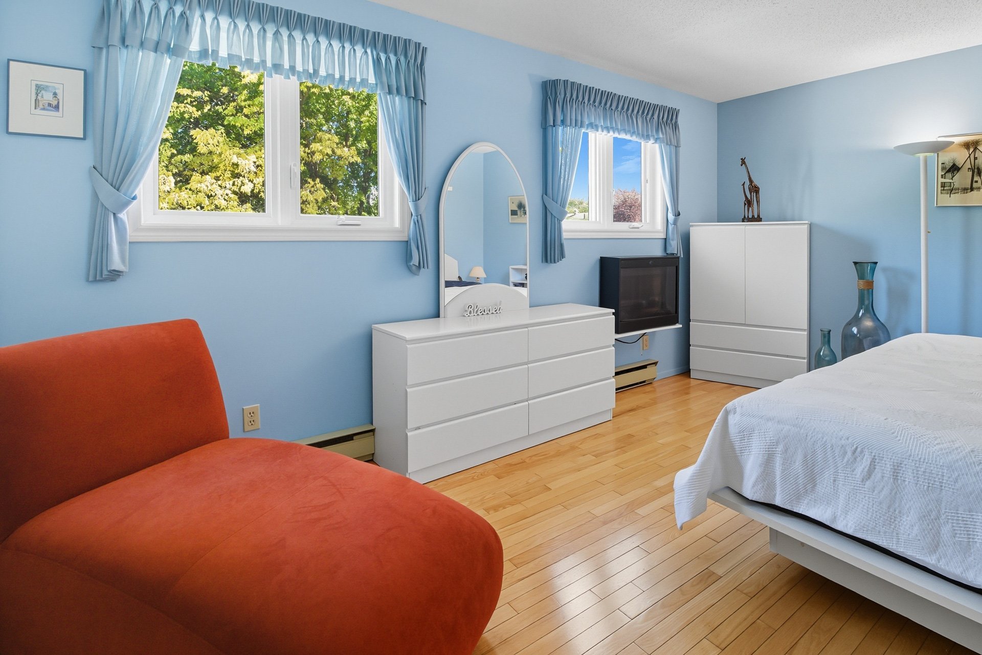 Primary bedroom