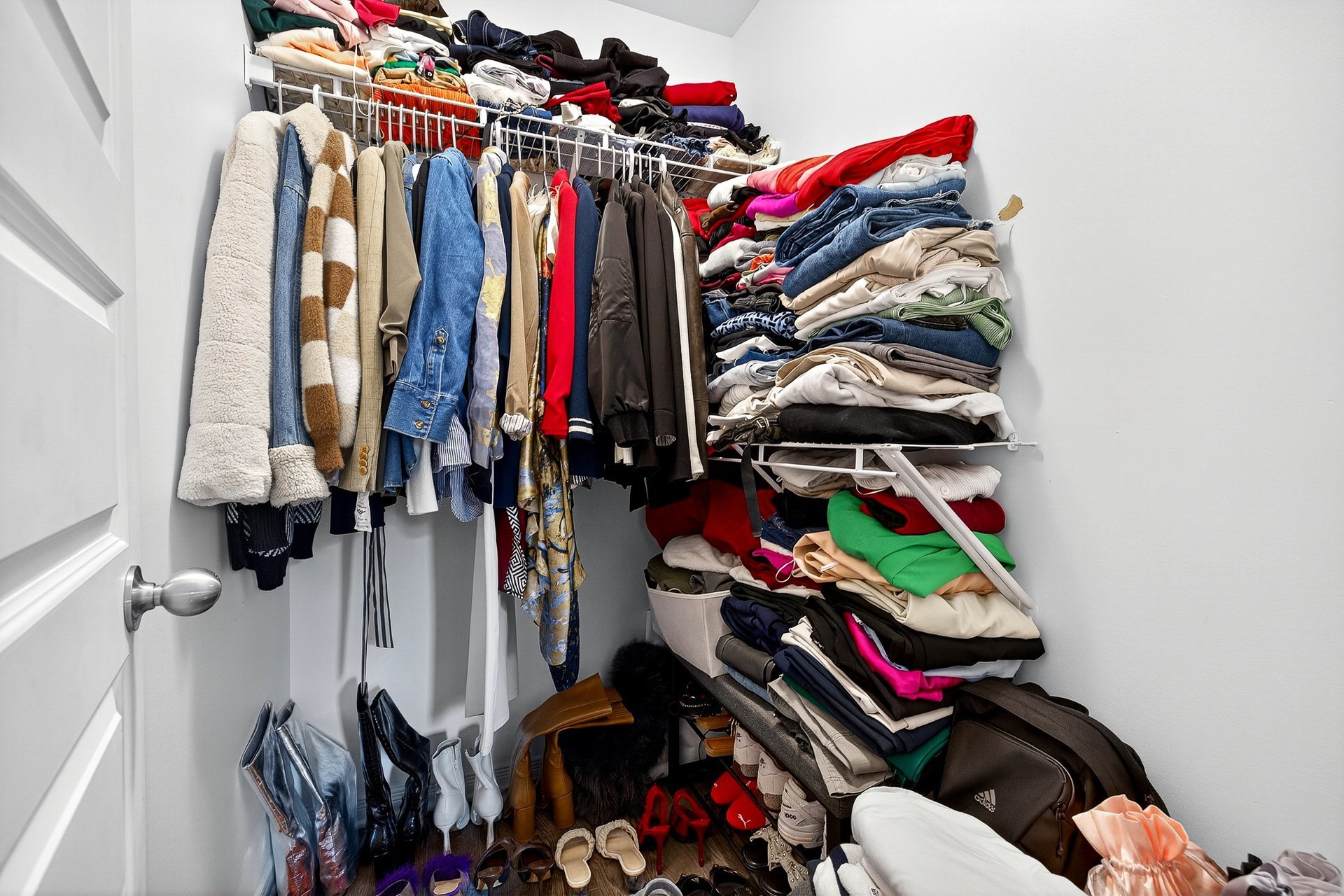 Walk-in closet