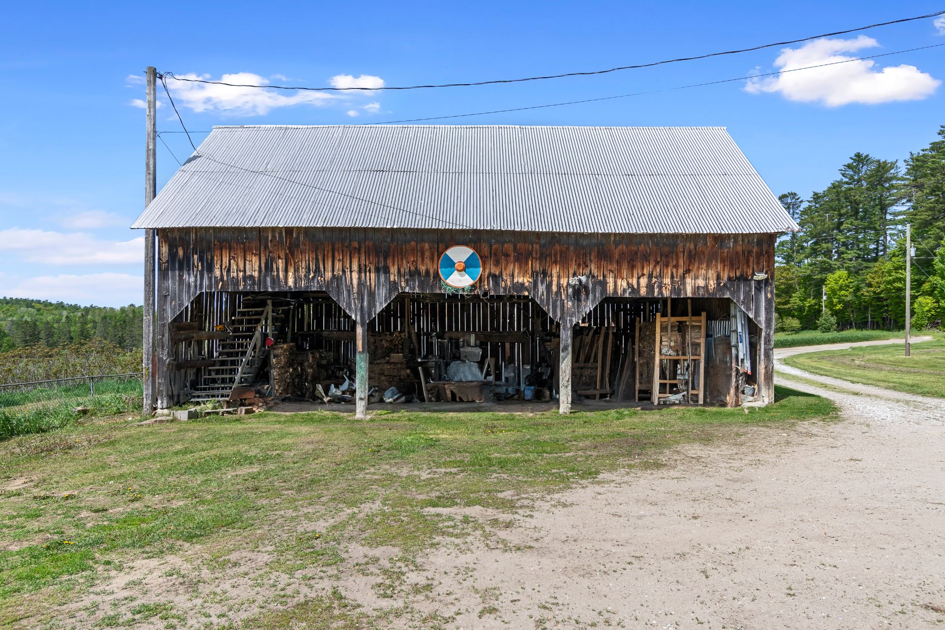 Barn