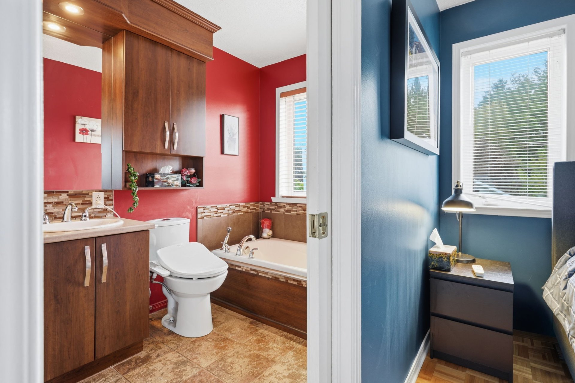 Ensuite bathroom