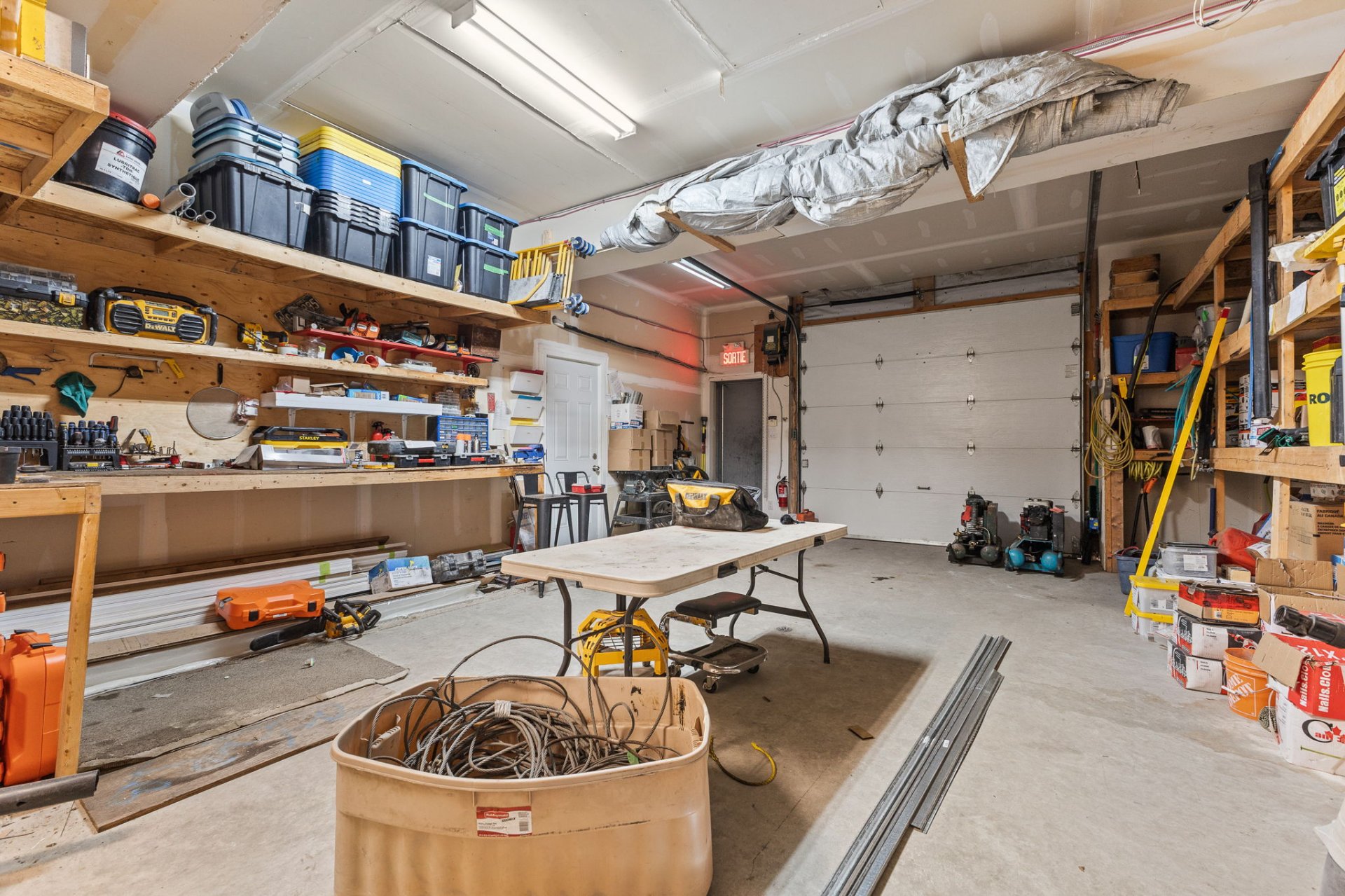 Garage - Commercial basement