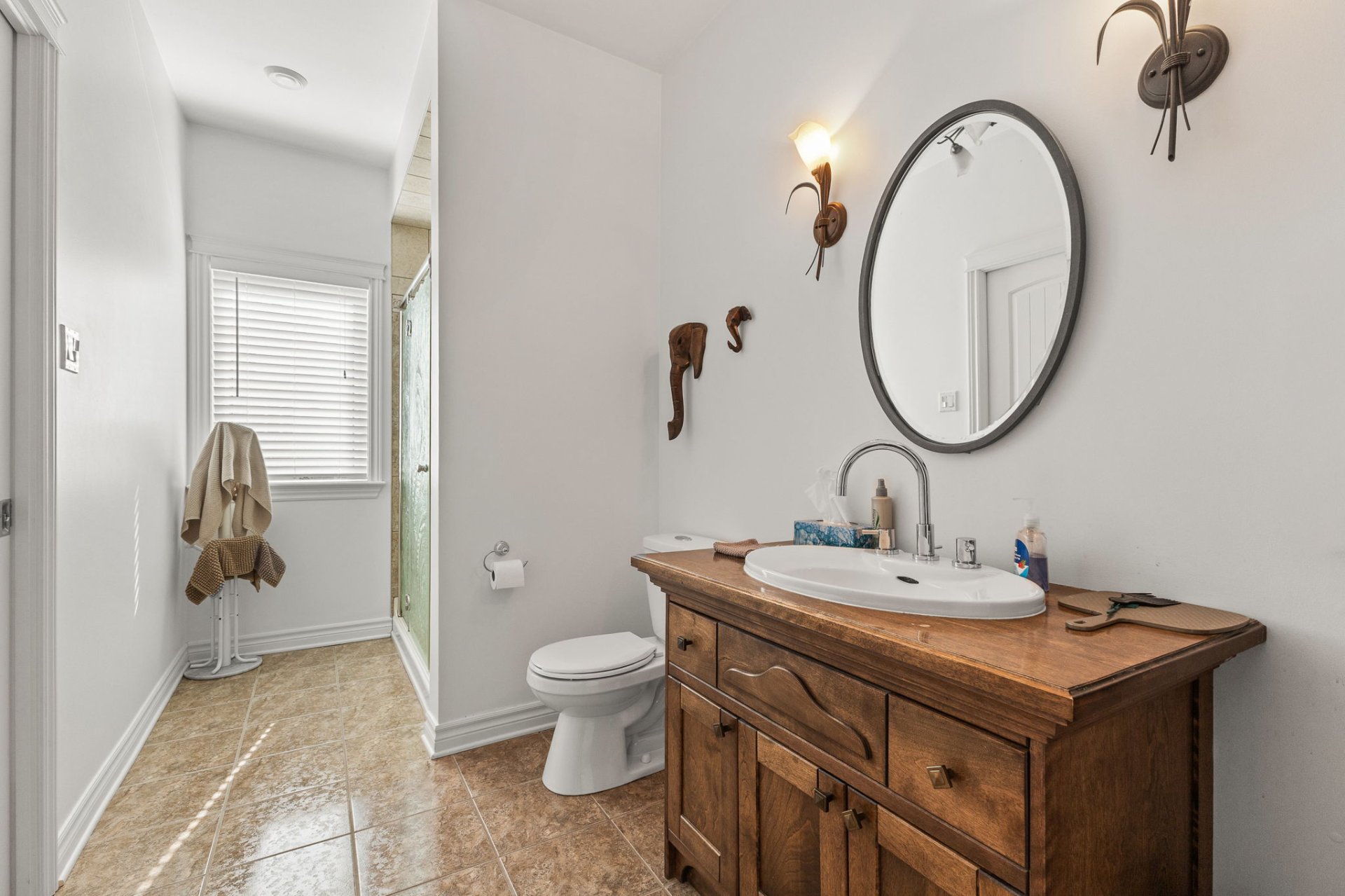 Bathroom - Apartment 1