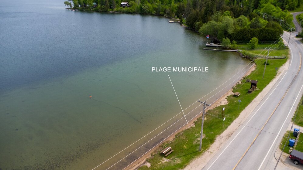 Overall View - Public beach