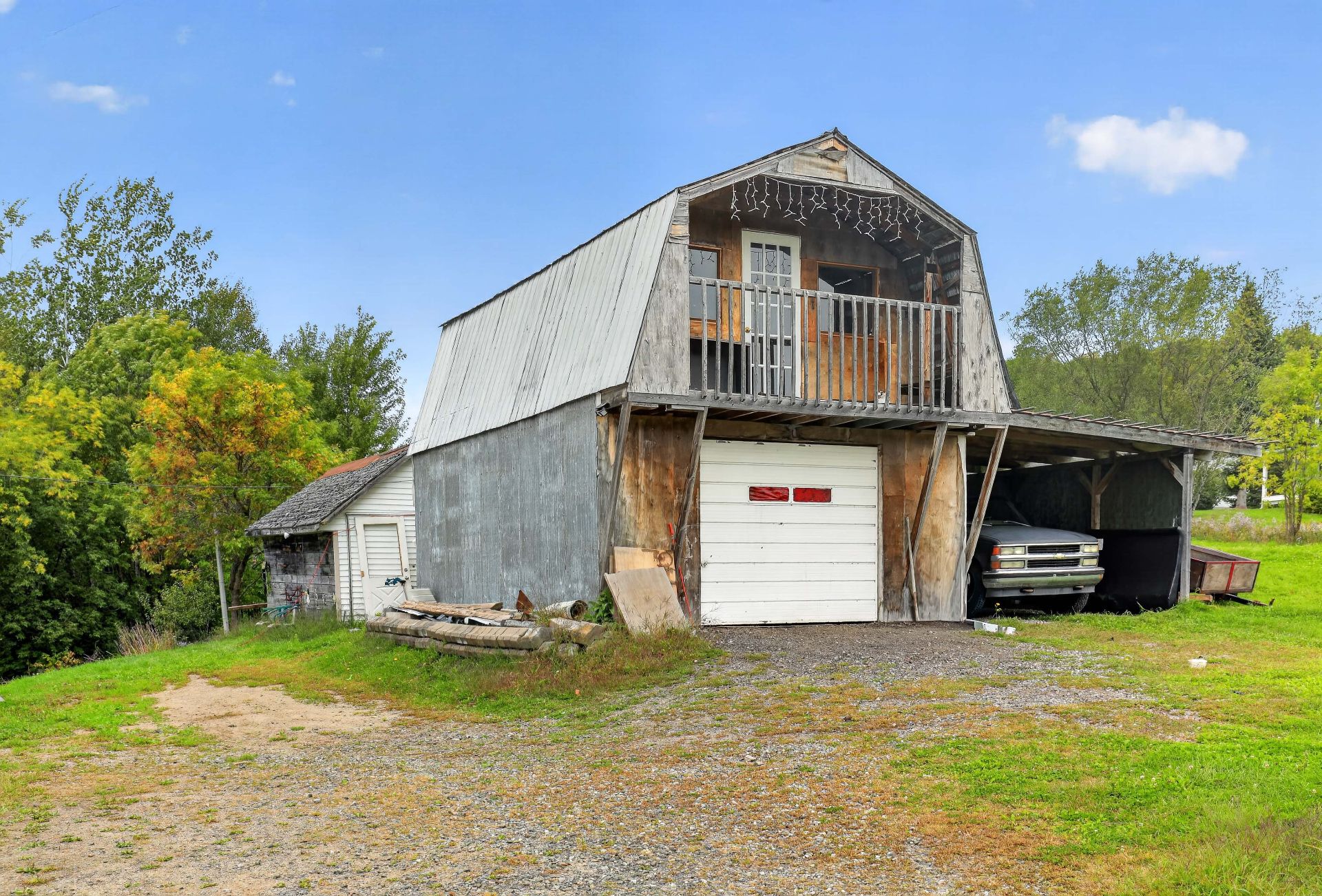 Garage