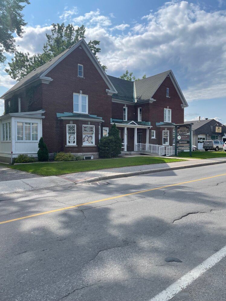 565 Av. de Buckingham 