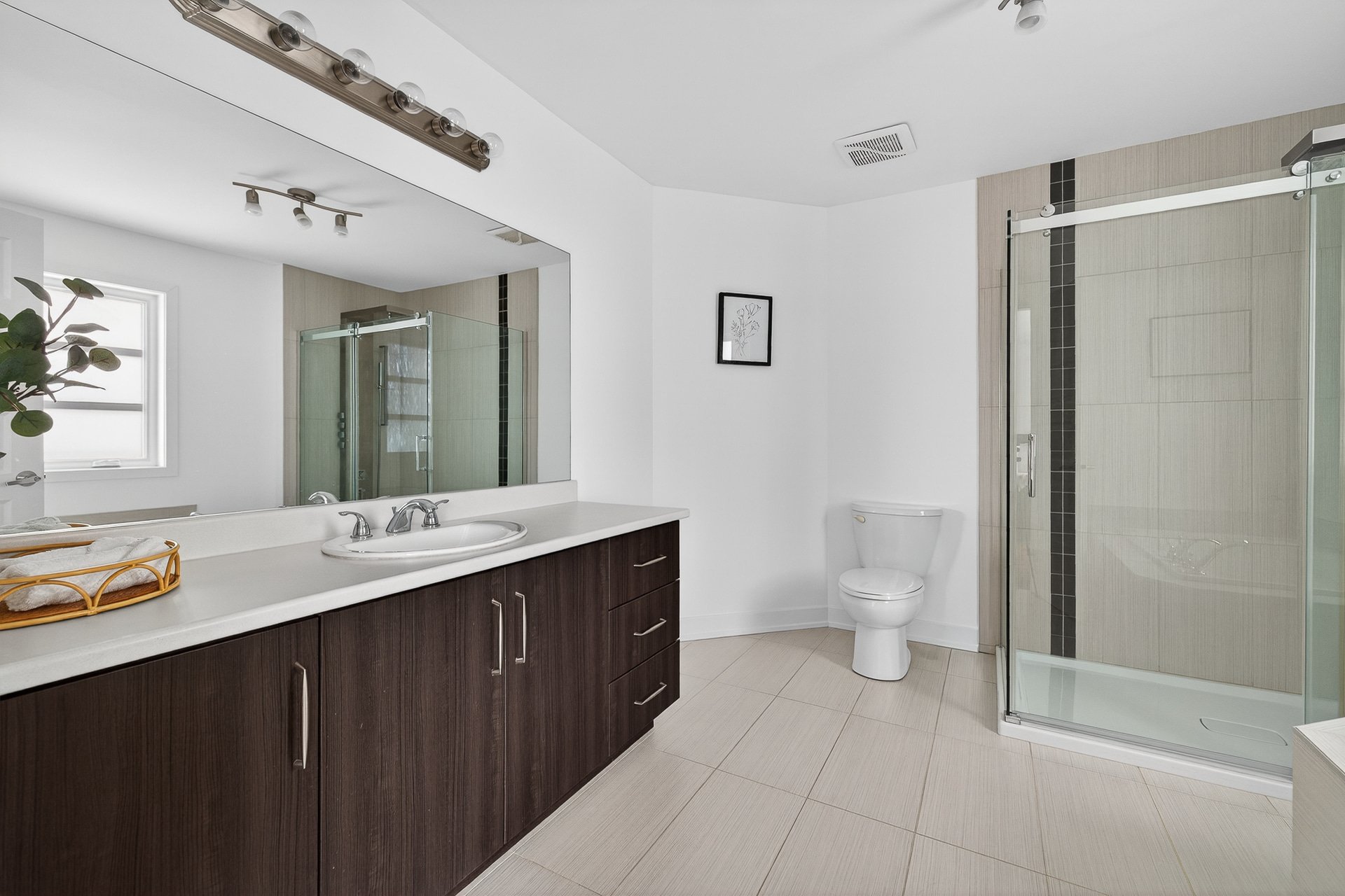 Salle de bains attenante à la CCP