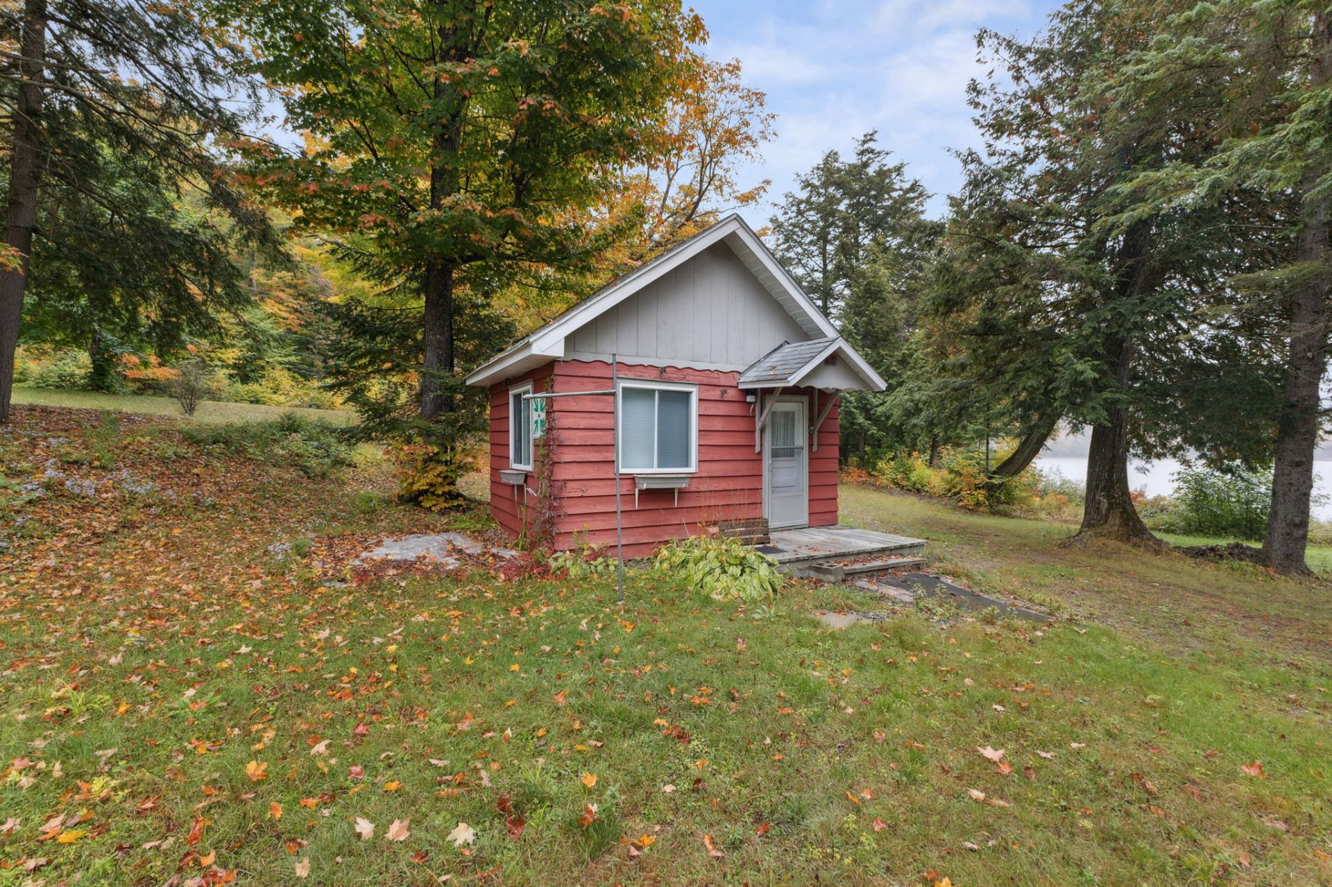 Autre - Petit chalet rouge