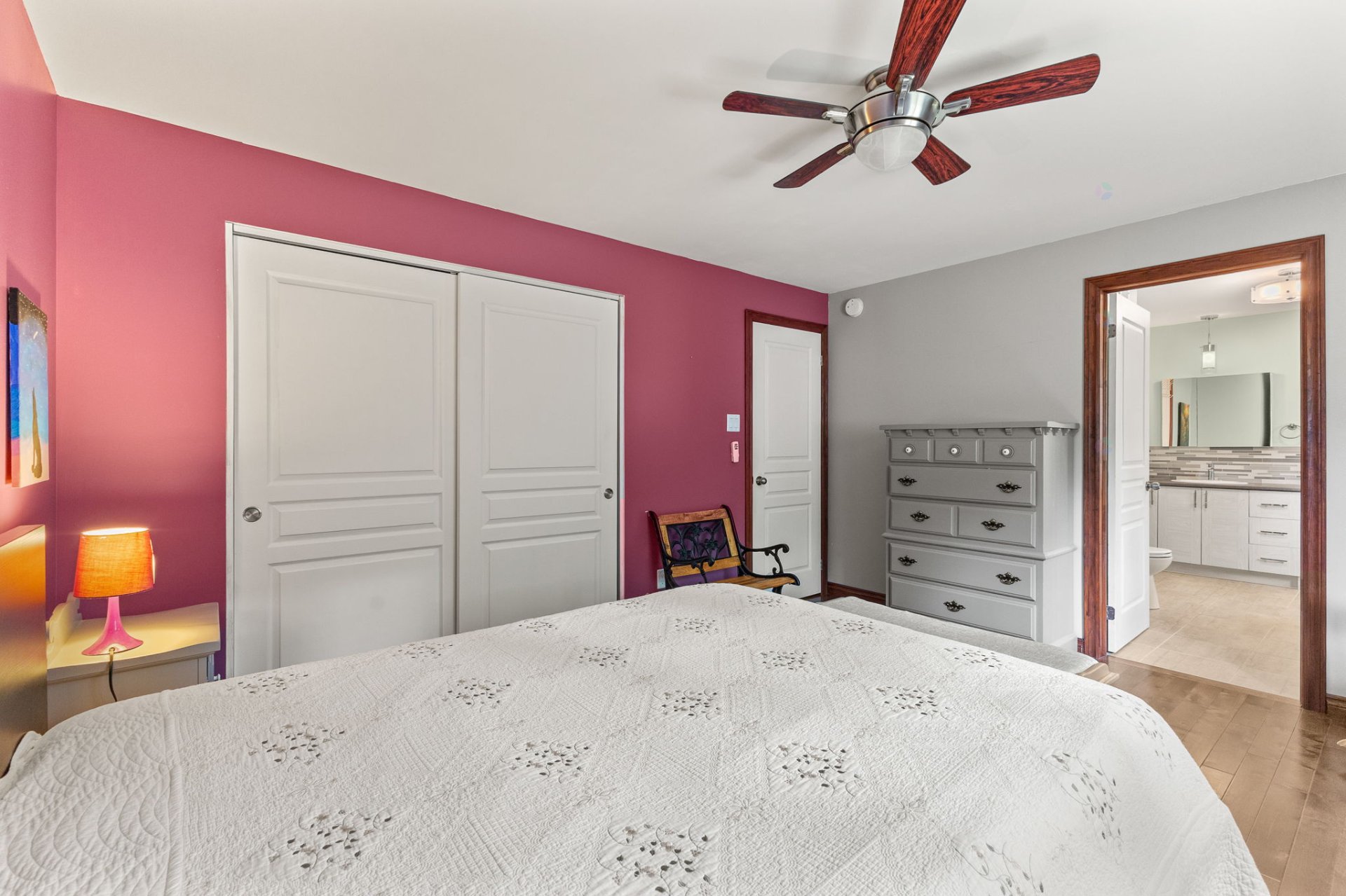 Chambre à coucher principale