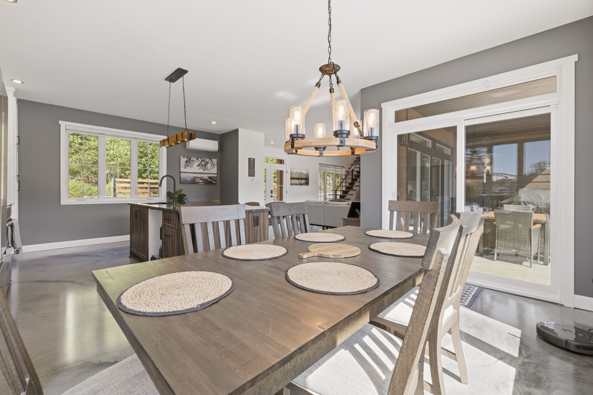 Dining room