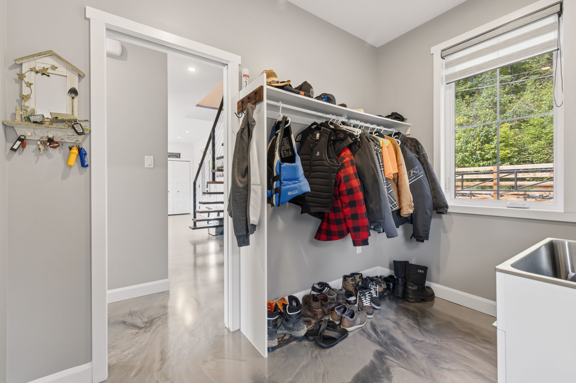 Walk-in closet