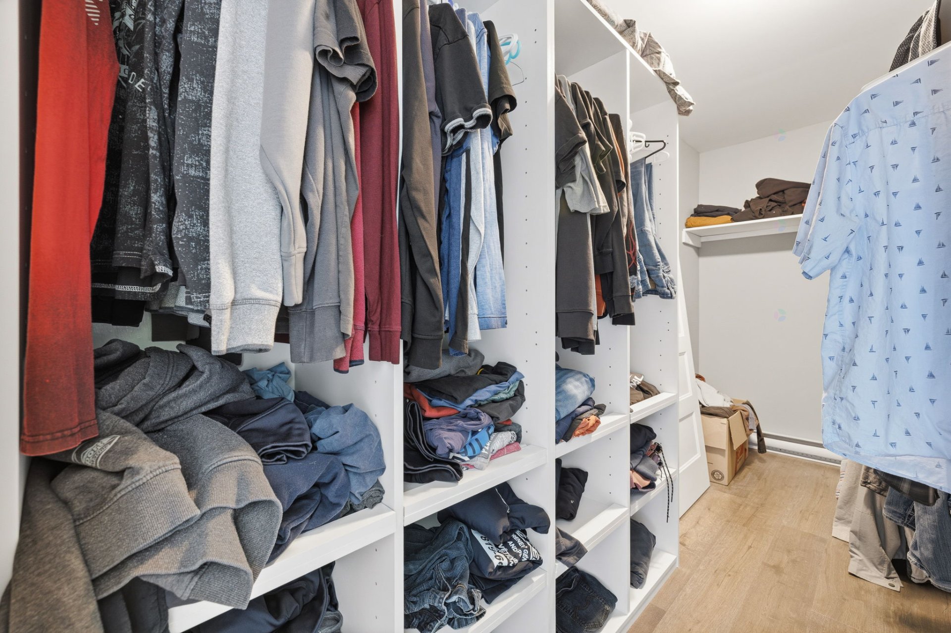 Walk-in closet