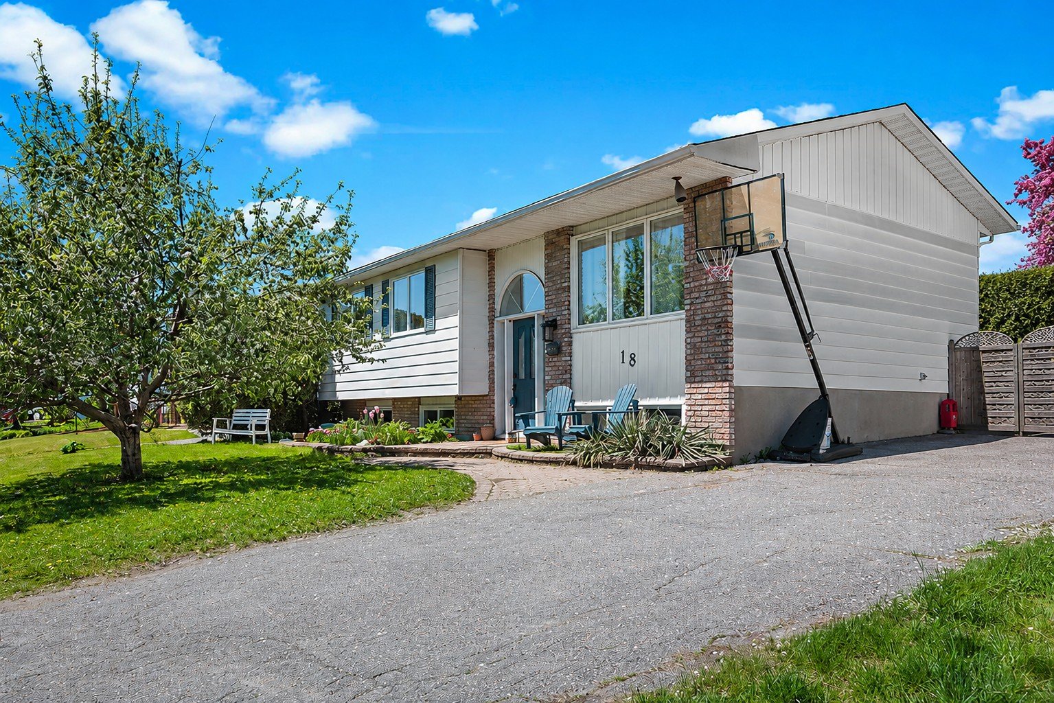 18 Rue Leblanc 