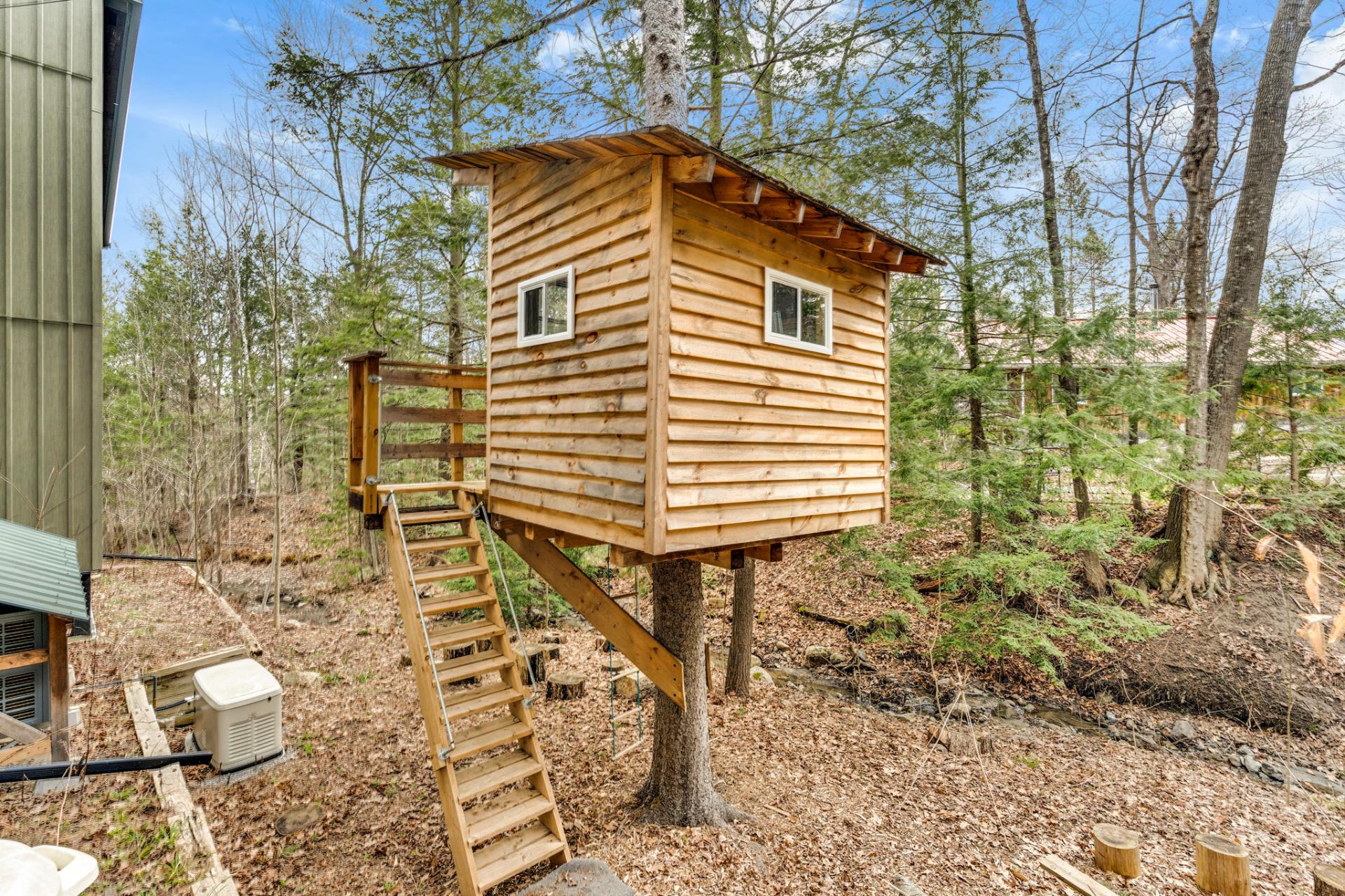 Other - Treehouse