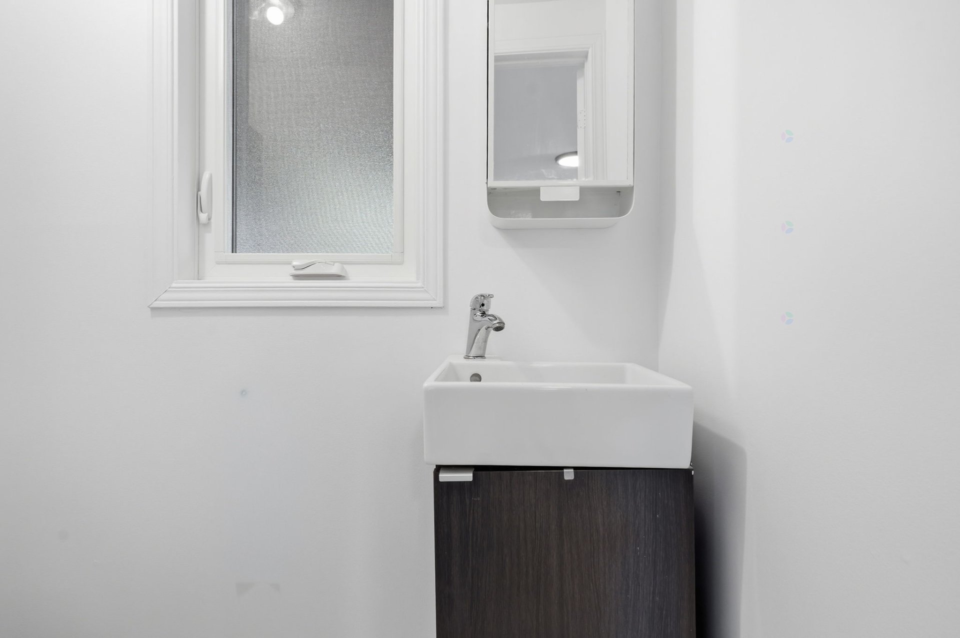 Powder room