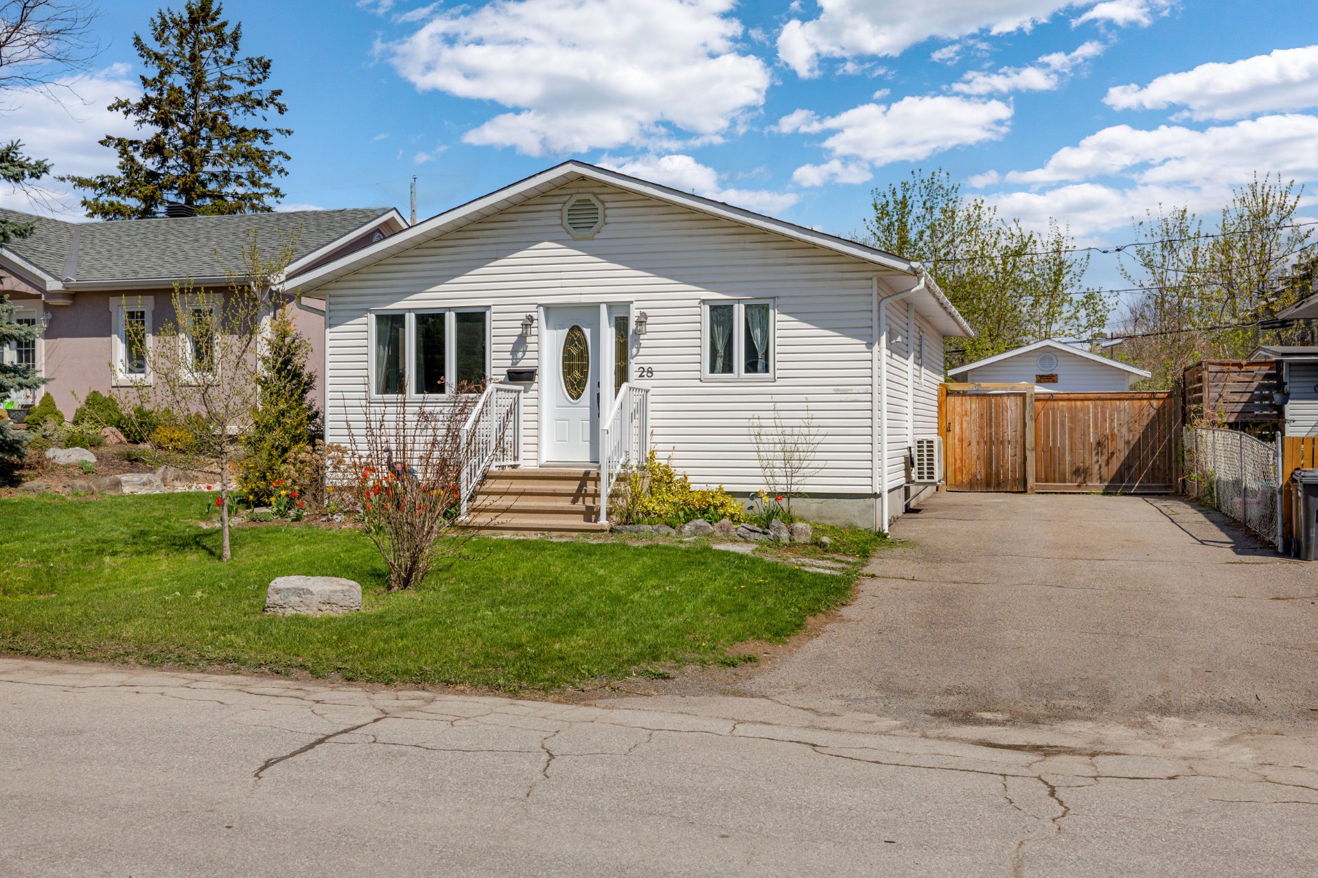 28 Rue Osgoode 