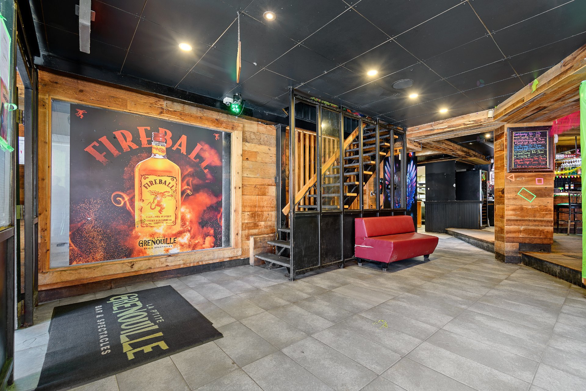 Bar