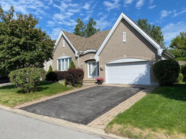 289 Rue Fred-Forsythe 