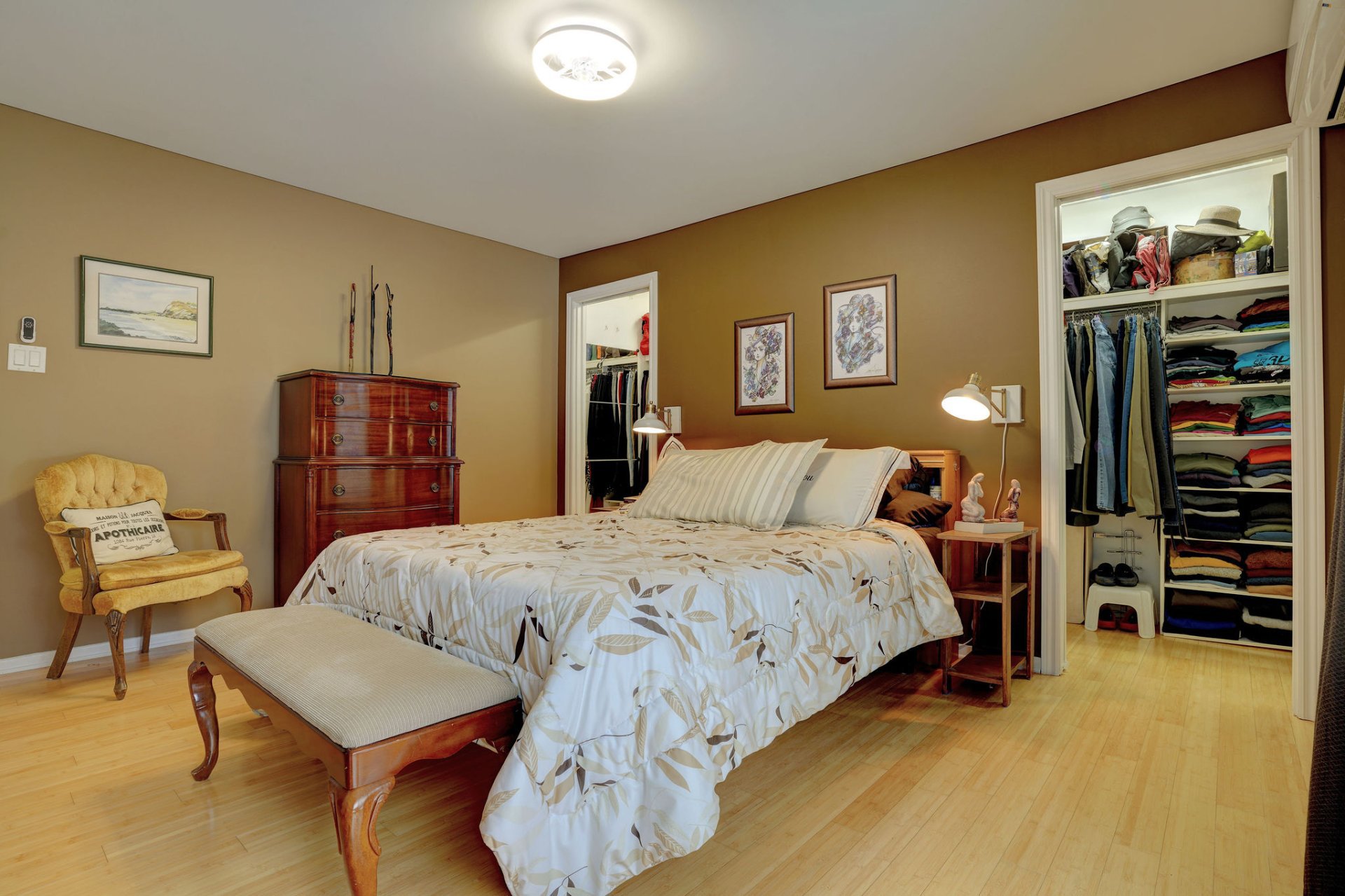 Chambre à coucher