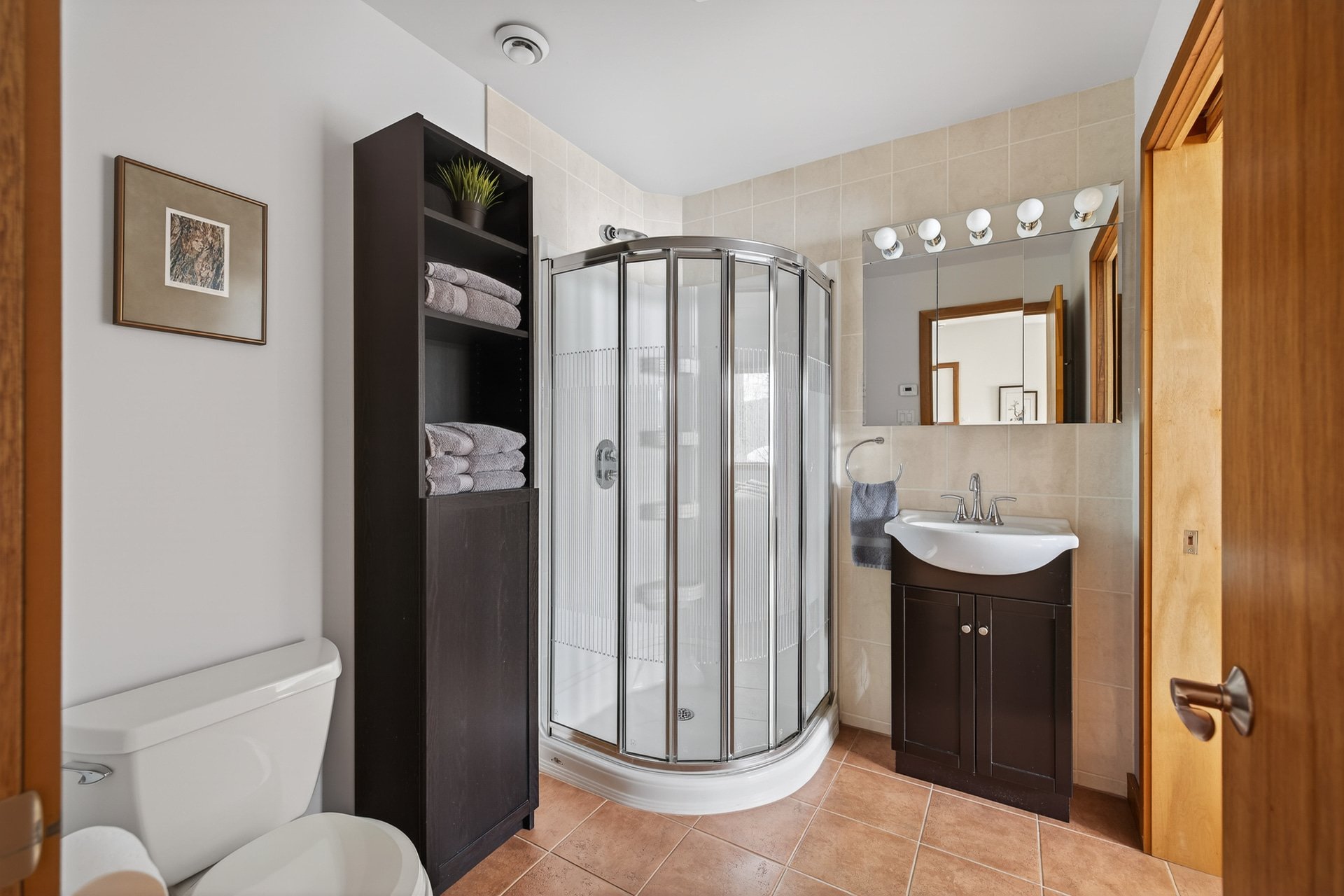 Salle de bains attenante à la CCP