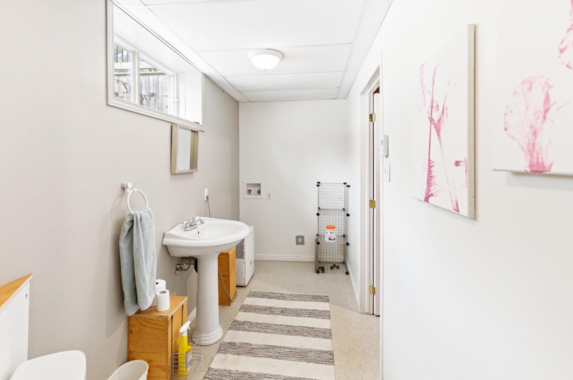 Bathroom - With washer and dryer hookups.