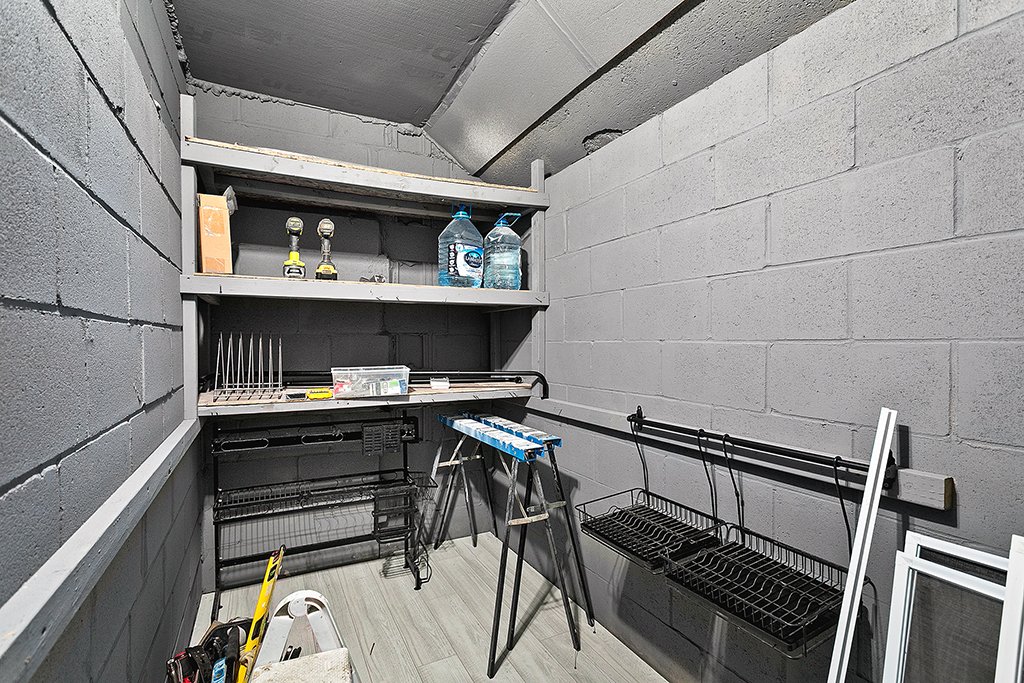 Cave/ chambre froide