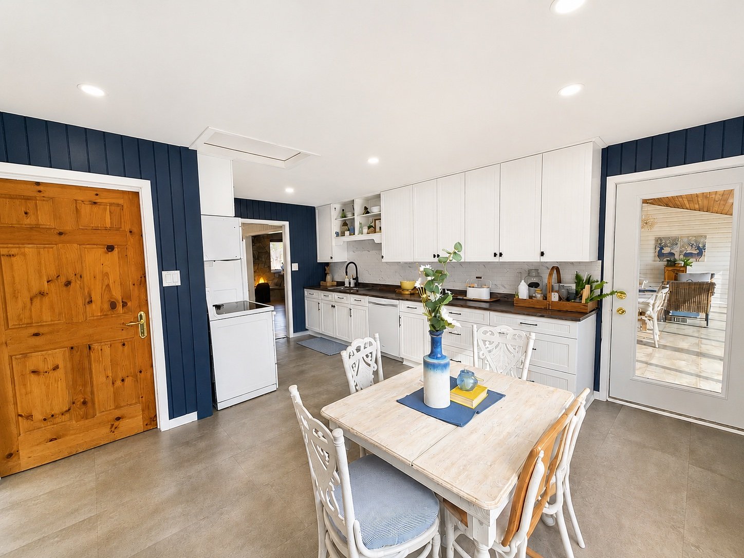 Kitchenette
