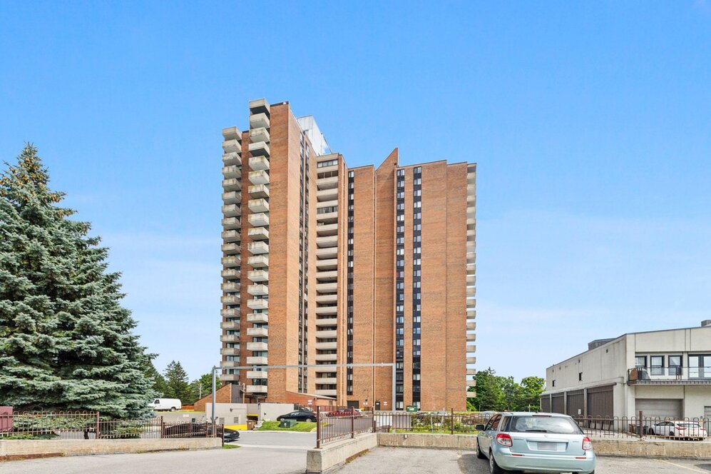285 Rue Laurier 2005