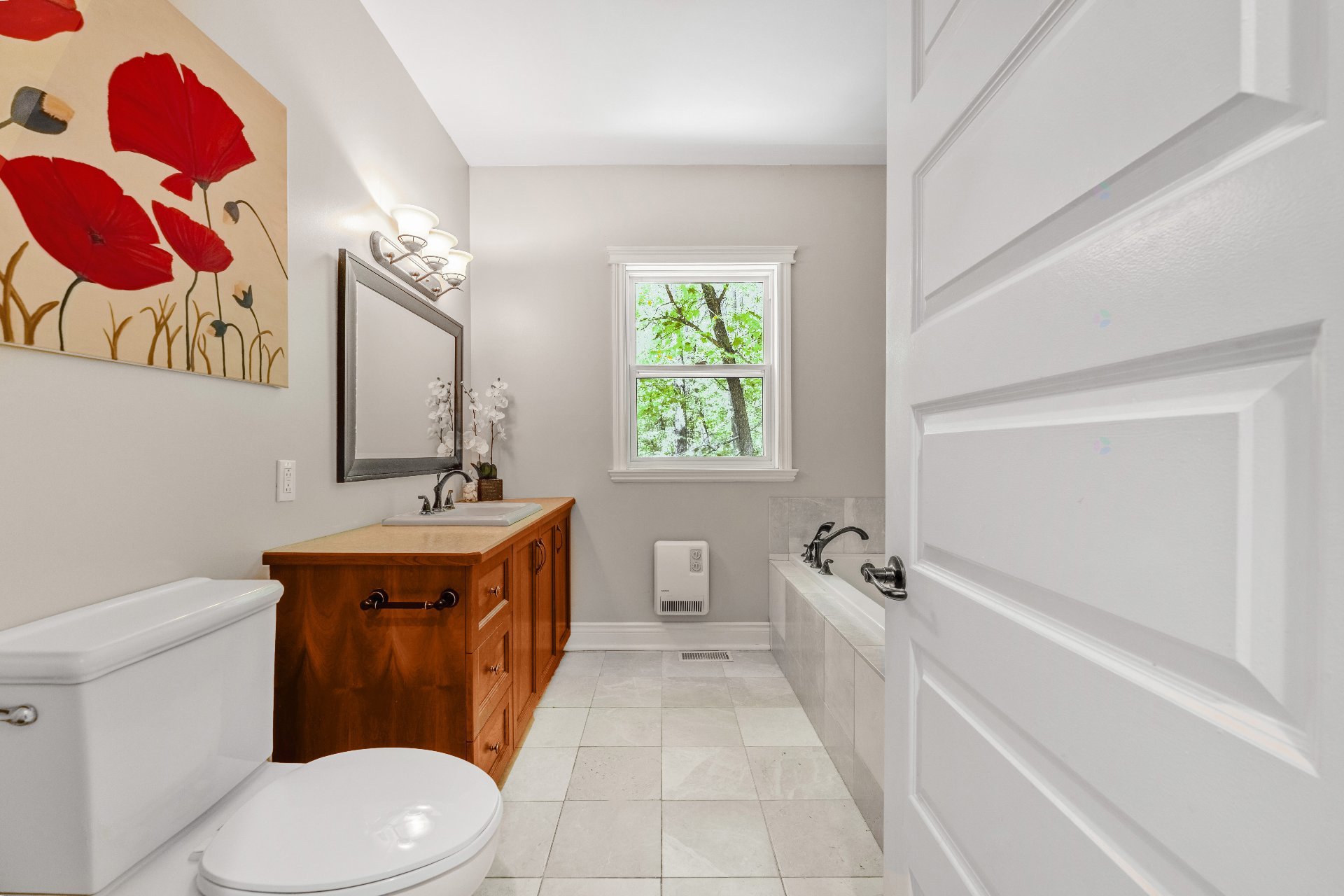 2nd floor, separated shower
