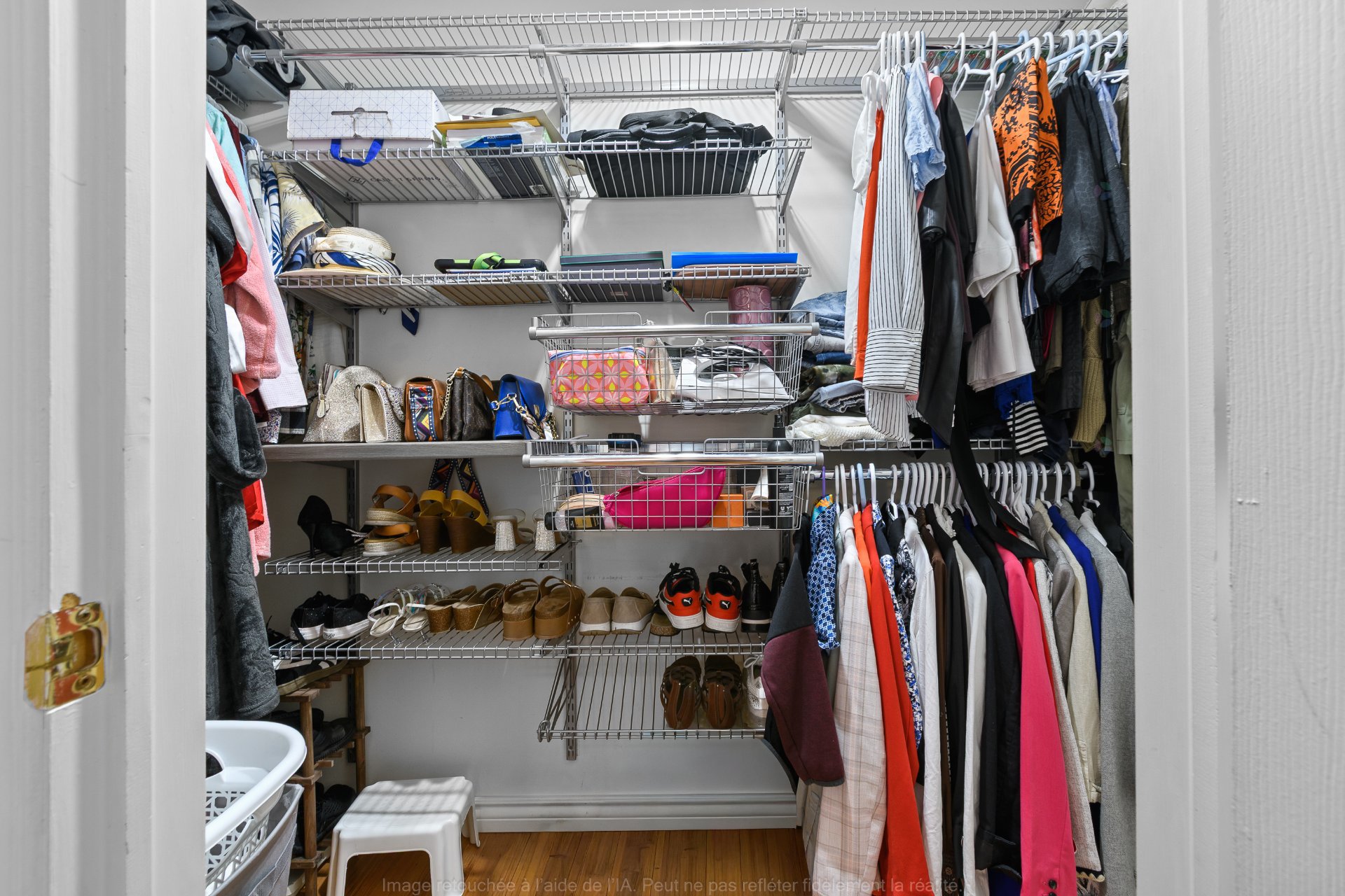 Walk-in closet