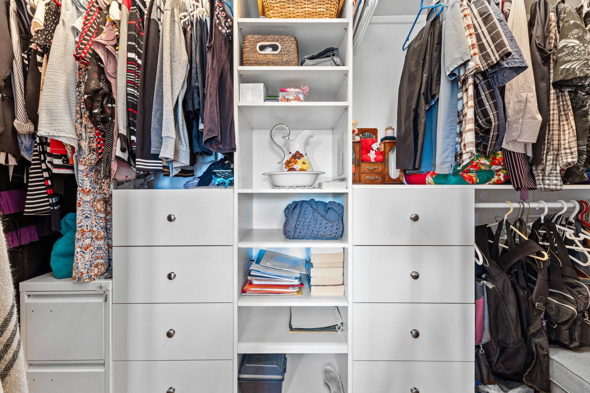 Walk-in closet