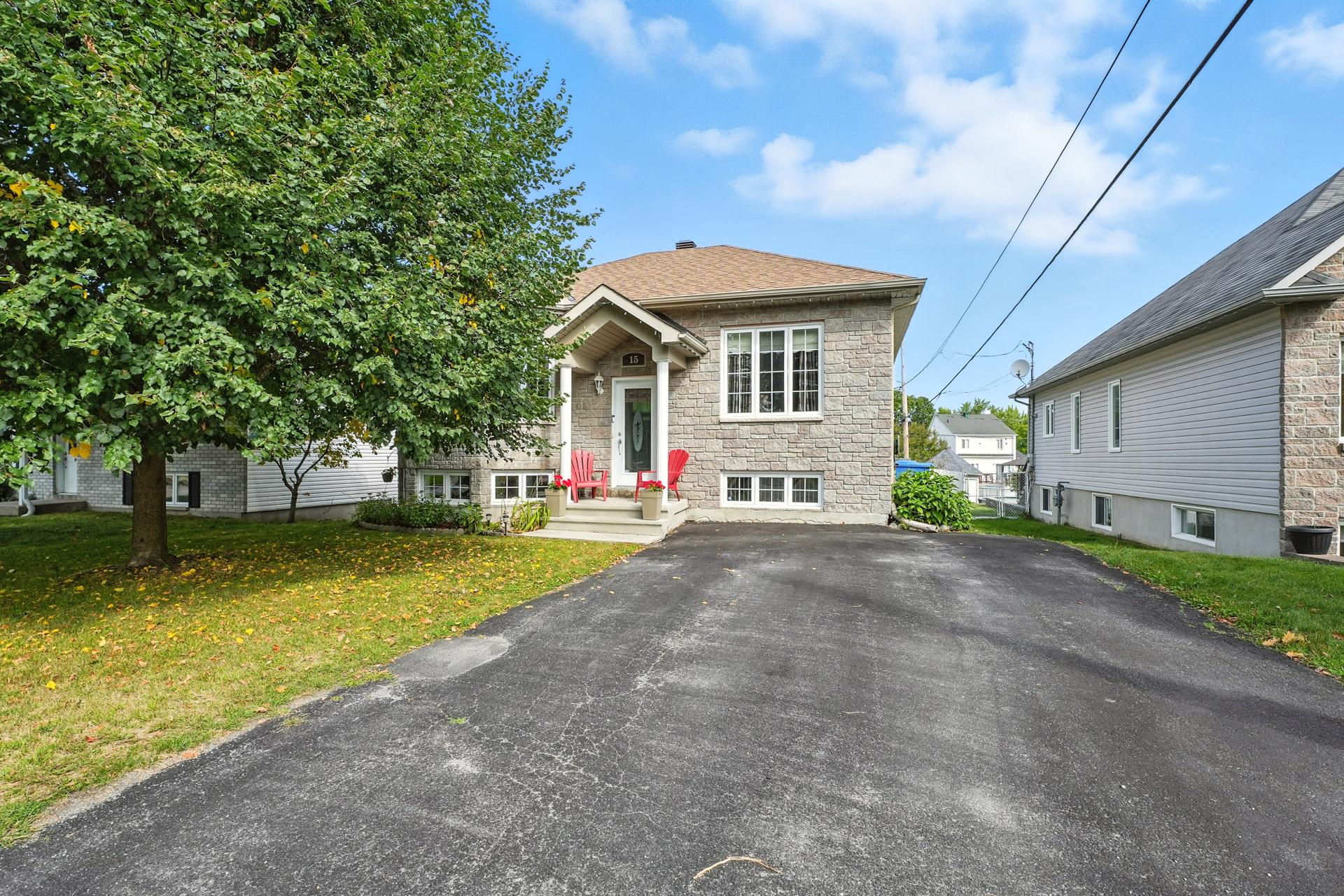 15 Rue de Donnacona 