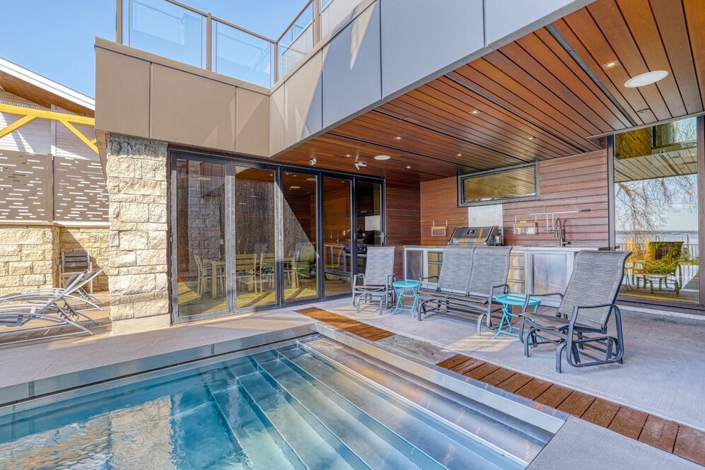 Cour - Acier inoxydable