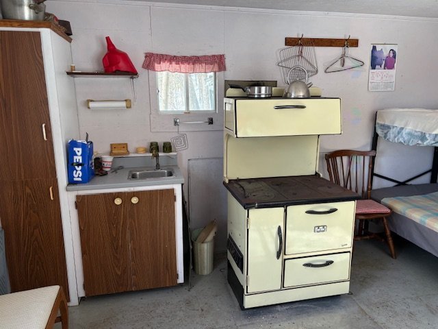Kitchenette
