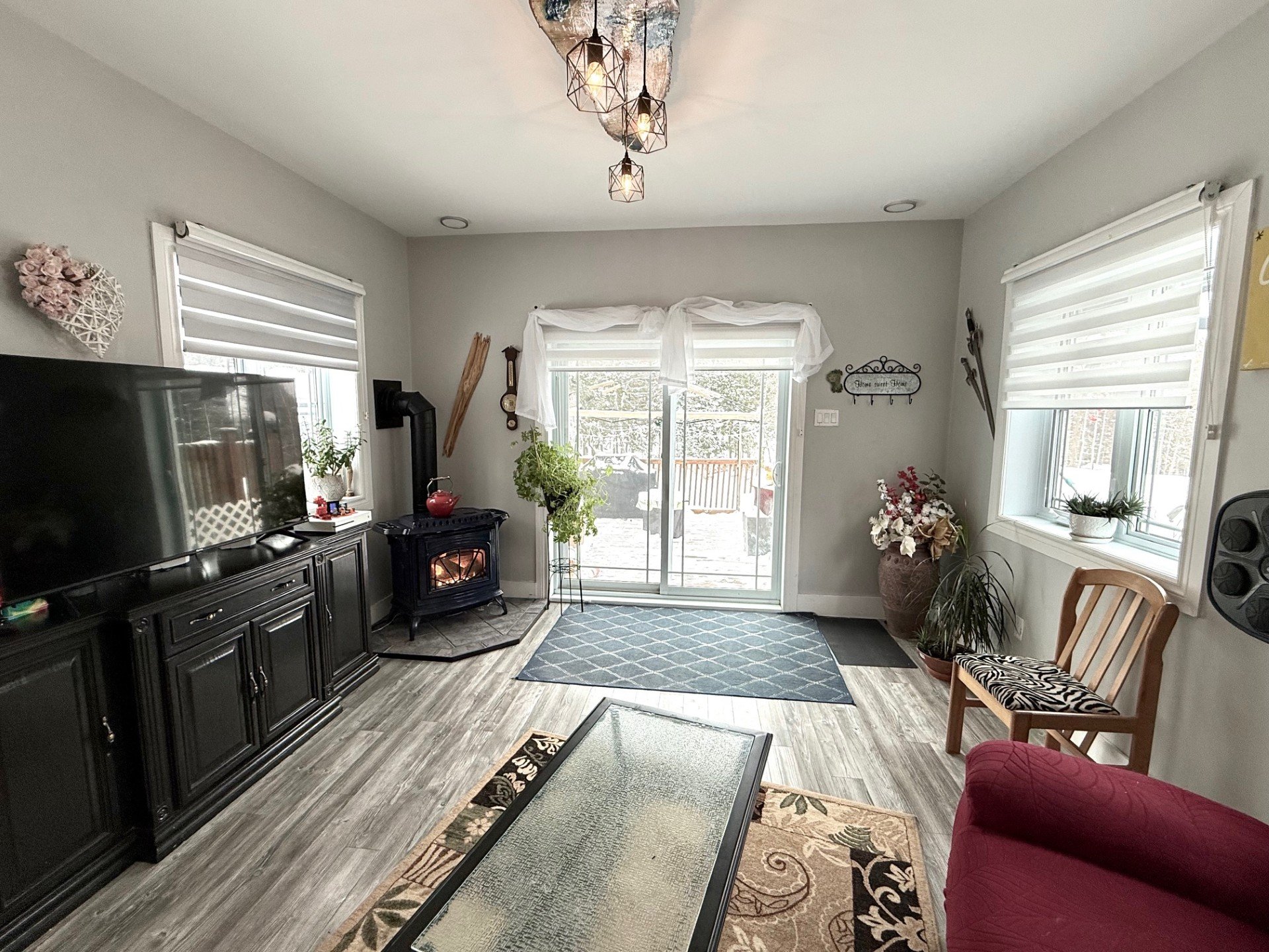 Family room - Spacious