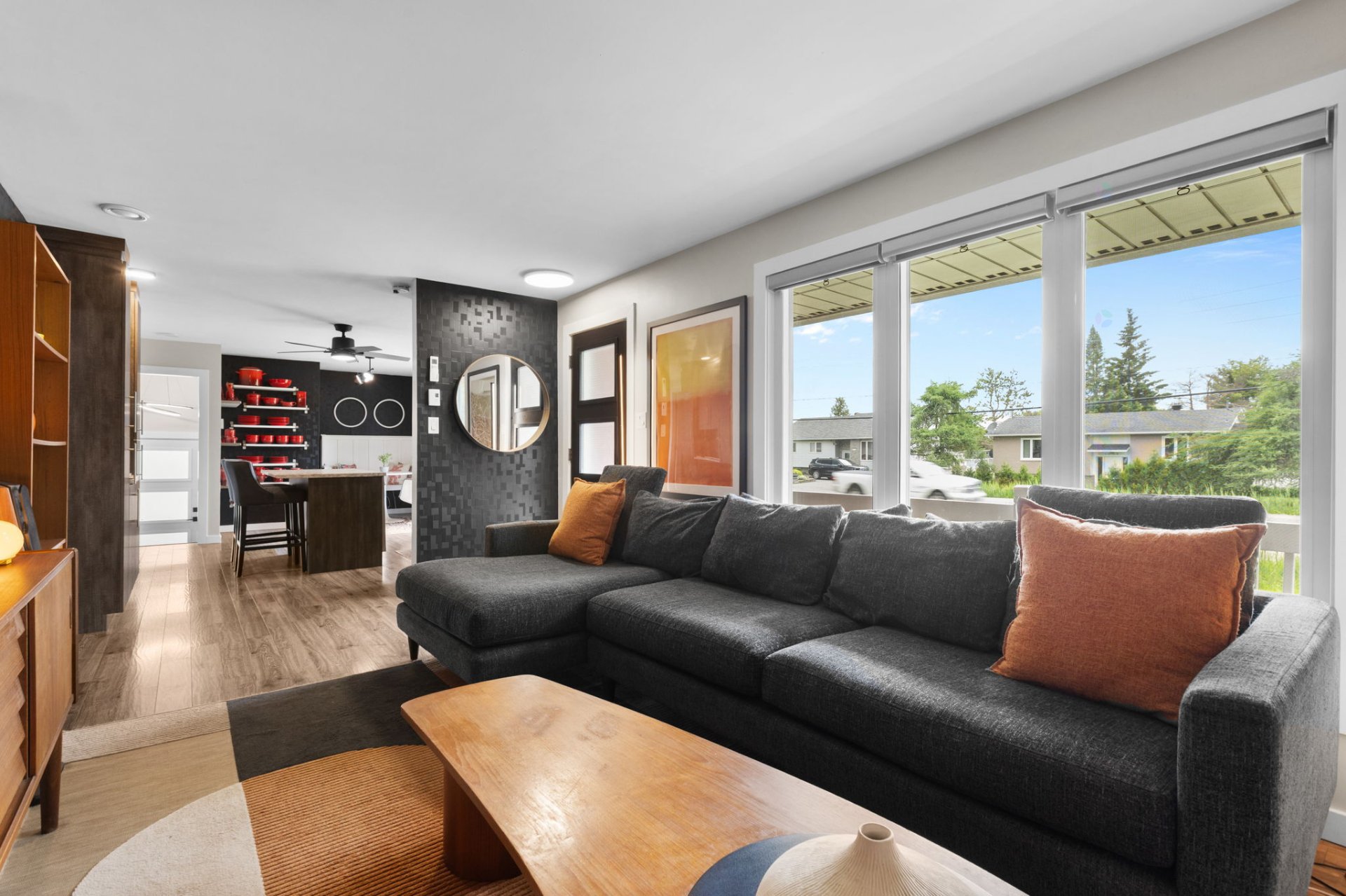 1008 Boul. Lorrain — photo 3