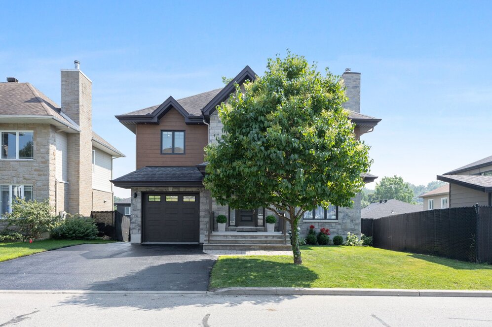235 Rue de St-Vallier 