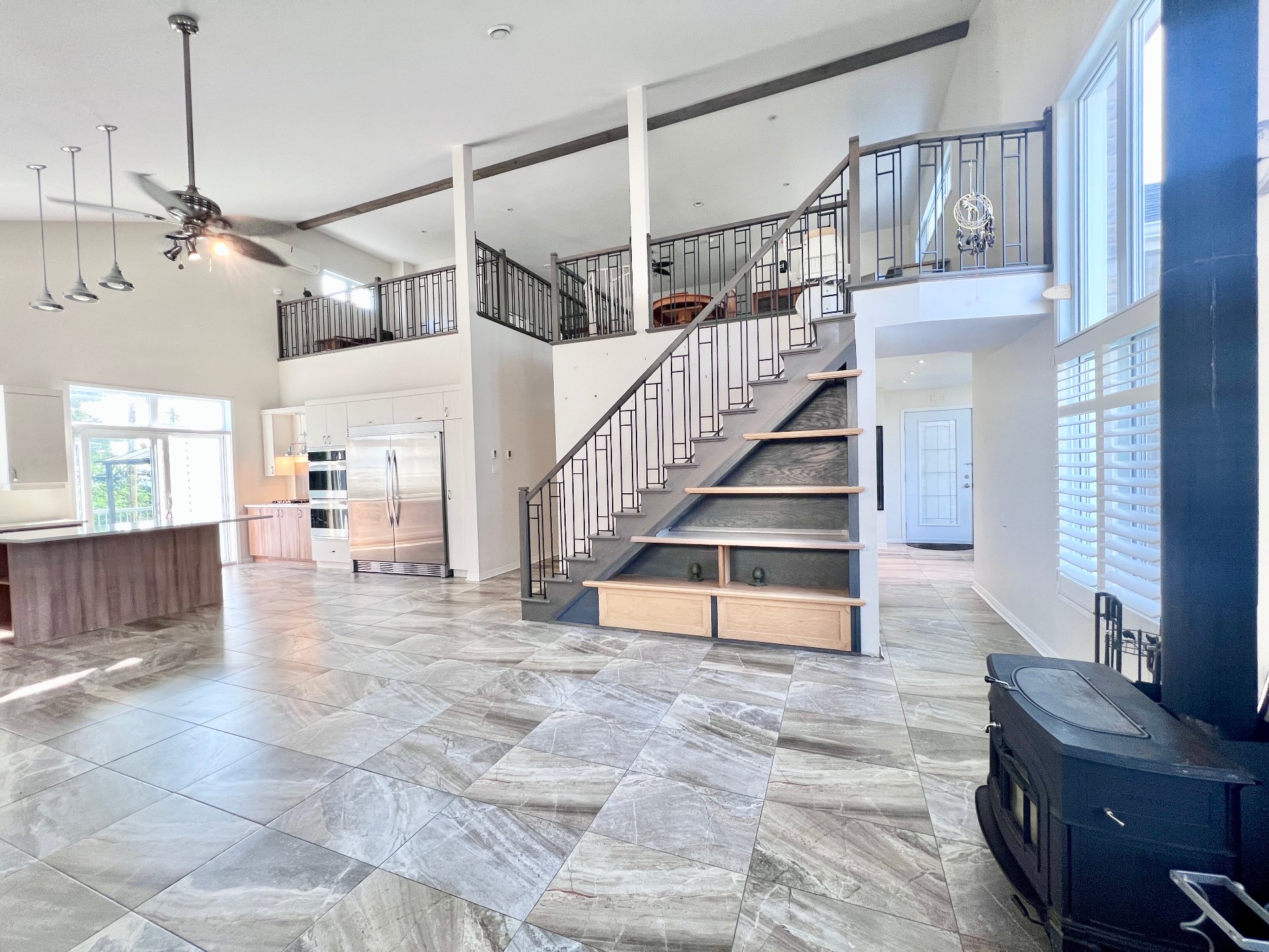 Two-storey main living unit.