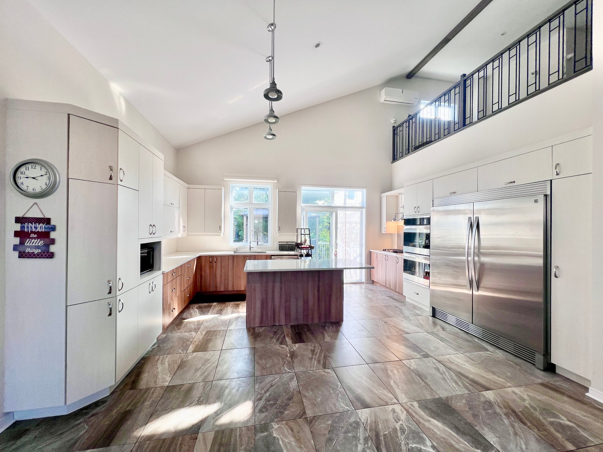 Two-storey main living unit.