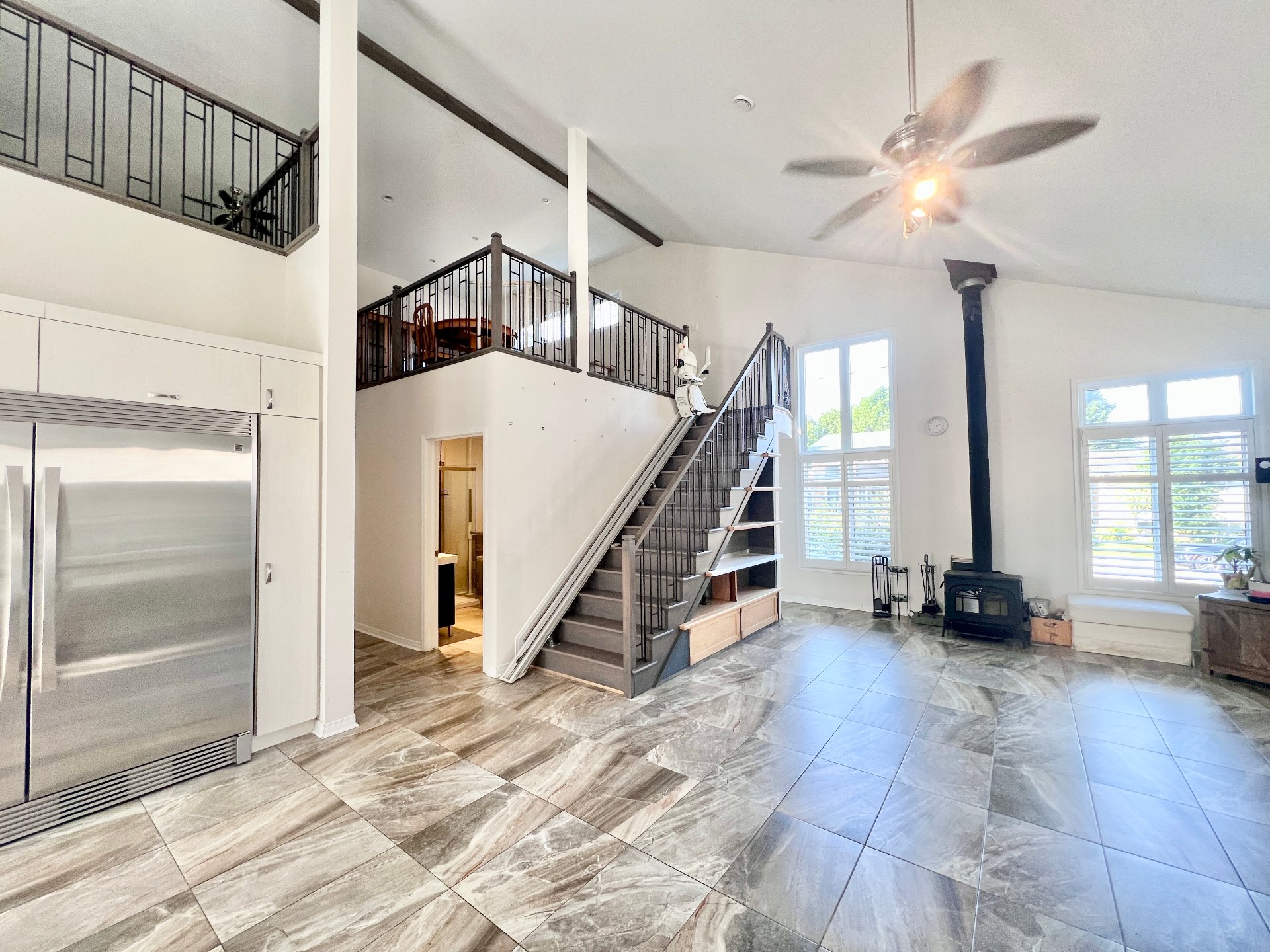 Two-storey main living unit.