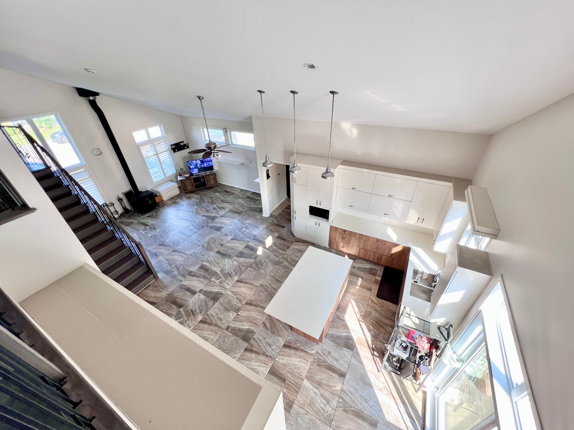Two-storey main living unit.
