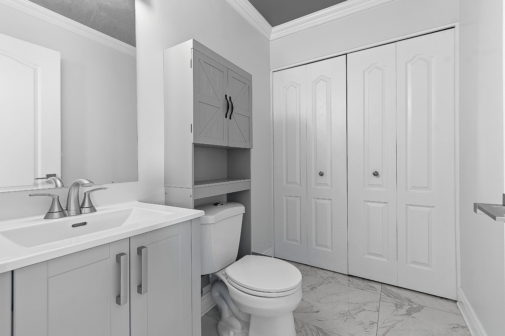 Powder room