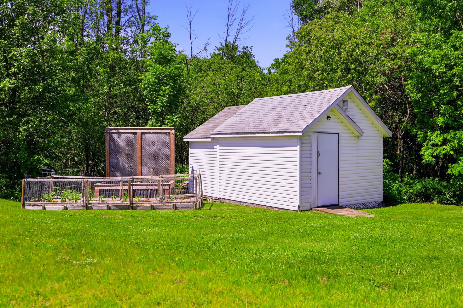 Shed